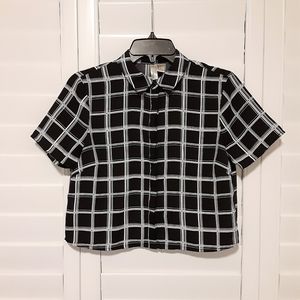 Black & White Plaid Collar Crop Top